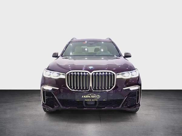 BMW X7 M SPORT 50i - 7 SEATER - MERIN IVORY WHITE AND FINEWOOD TRIM FINELINE IN INTERIOR