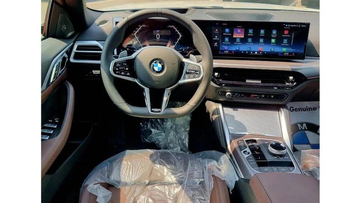 BMW 420i M Sport Convertible Warranty & Service 2025 GCC -11-11