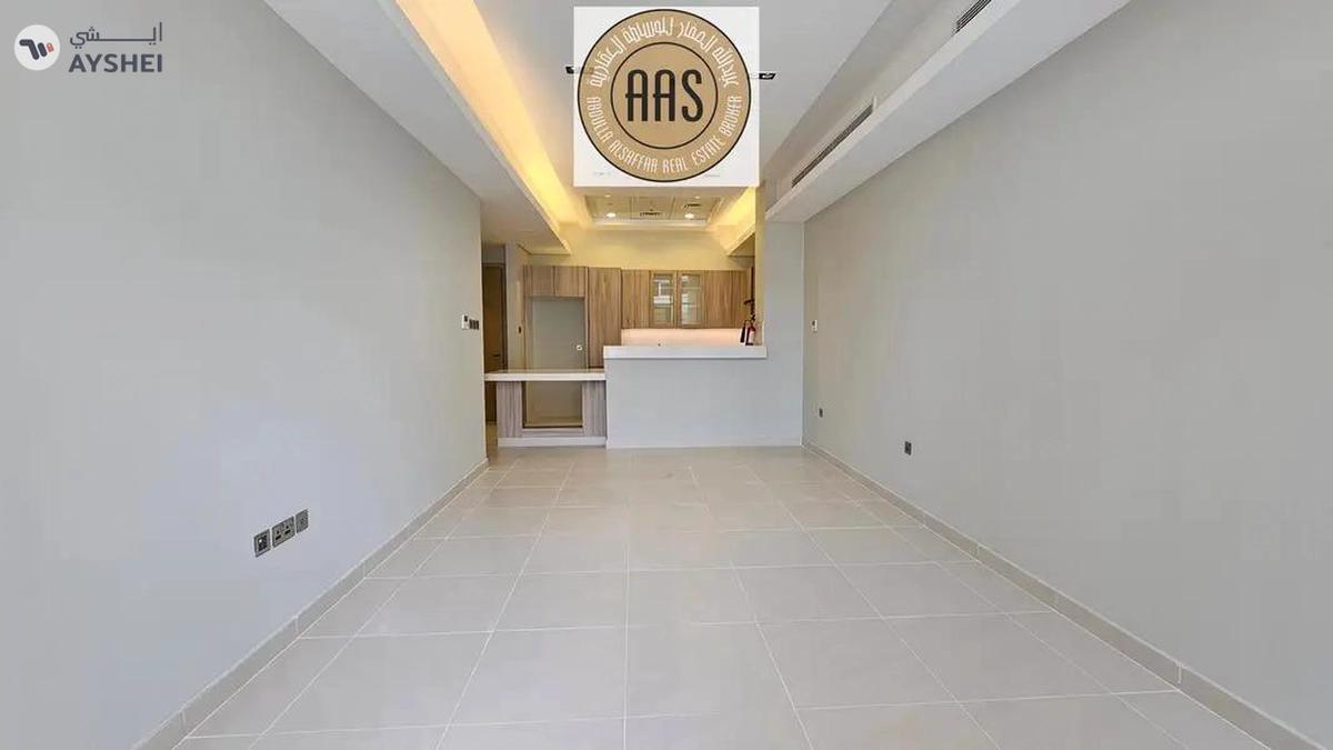 Luxurious One Bedroom Apartment Huge Terrace in 12 Payments-0-0