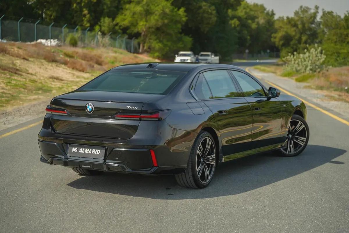 BMW 740i M Sport Individual – 2026 | GCC | Only 2,096 KM | AED 449,000-2-2