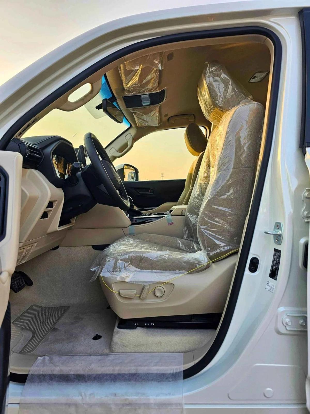 Toyota Land Cruiser GXR TWIN TURBO / 3.5L V6 PETROL / DRIVER PWR SEAT / COOL BOX (CODE # GXR-G)-12-12
