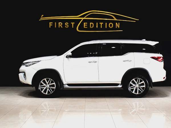2019 ll Toyota fortuner ll VXR - V6 ll Gcc ll Full Option ll Single Owner