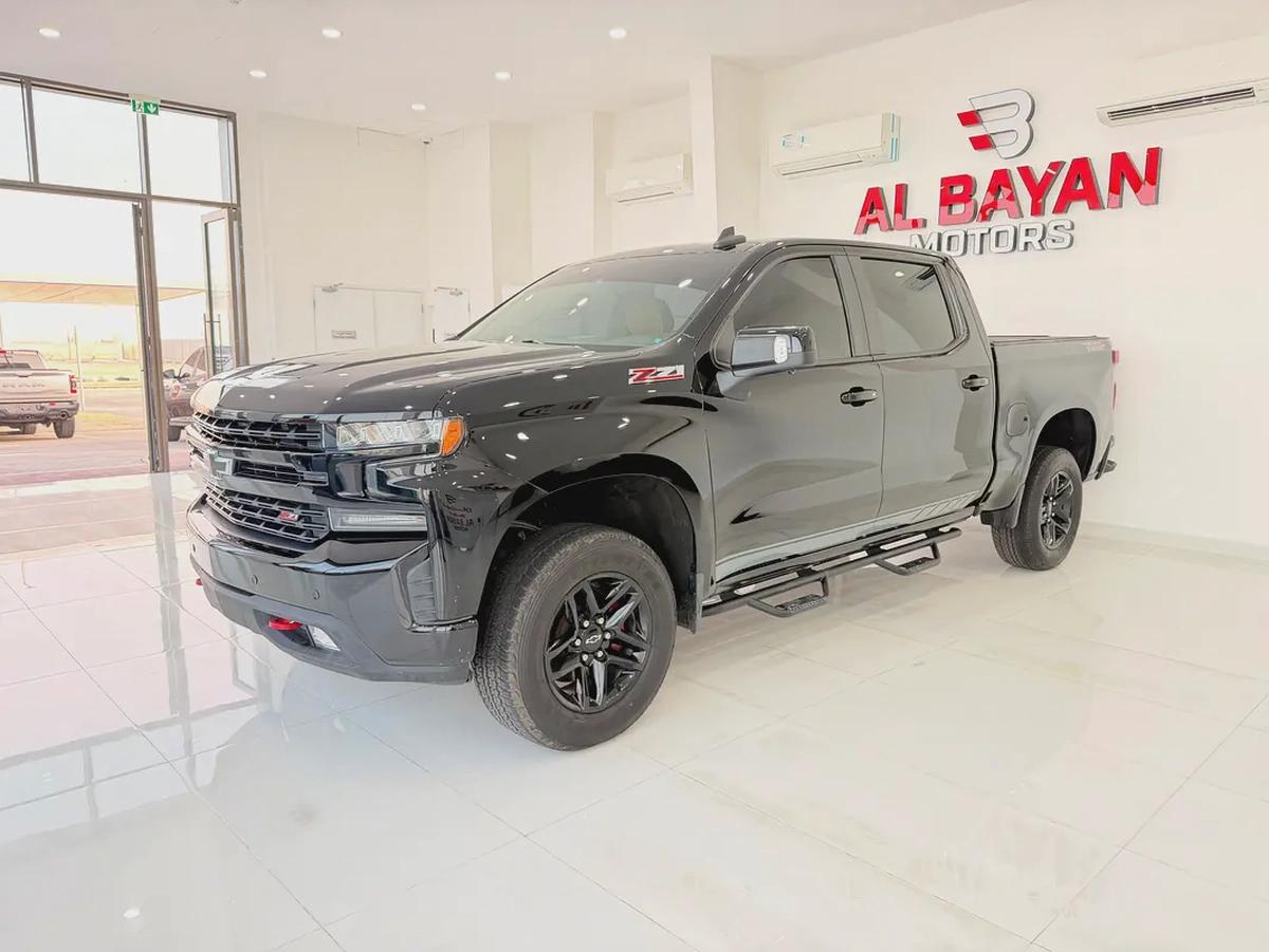 شيفروليه سيلفرادو تريل بوس اسود / زعفراني 2021 Chevrolet Silverado 1500 LT Trail Boss - GCC Specs-1-1