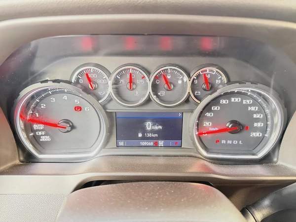 شيفروليه سيلفرادو تريل بوس اسود / زعفراني 2021 Chevrolet Silverado 1500 LT Trail Boss - GCC Specs