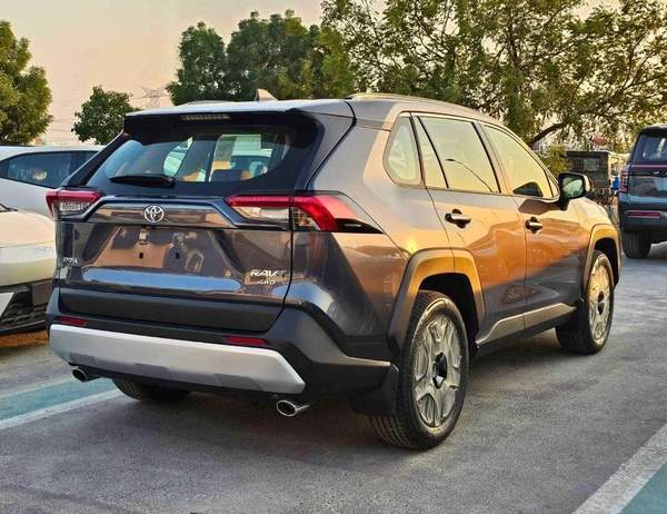 Toyota RAV4 ADVENTURE / 2.5L PETROL 4WD / PANORAMIC ROOF / LEATHER WITH DRIVER POWER SEAT (CODE # RADVP)