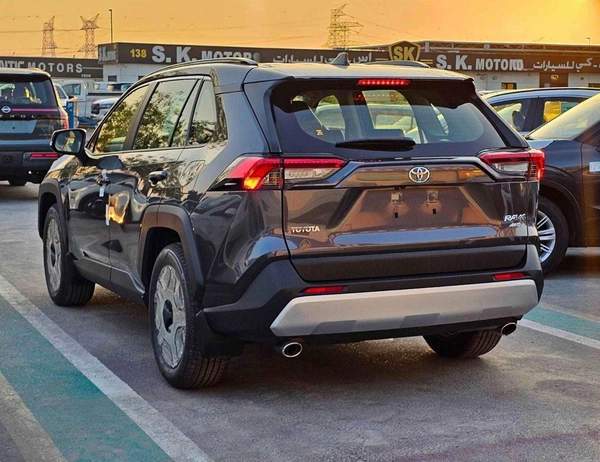Toyota RAV4 ADVENTURE / 2.5L PETROL 4WD / PANORAMIC ROOF / LEATHER WITH DRIVER POWER SEAT (CODE # RADVP)