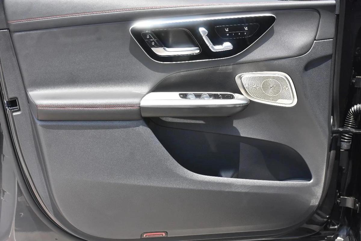 AMG GLC43 COUPE 4MATIC 2024 | GREY LIKE-7-7