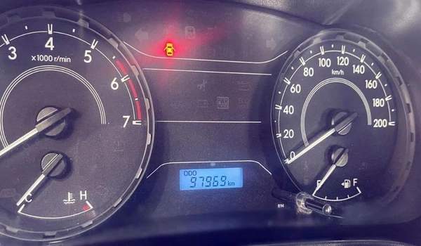 Toyota Hilux GL 2.7L-4CYL EXCELLENT CONDITION - 4WD MANUAL GEAR