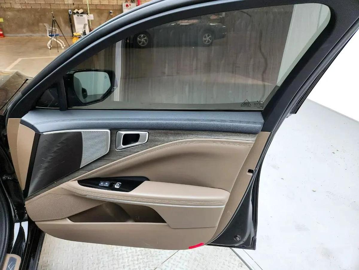 Kia K8 Noblesse 2022 - Korean Specs - GCC Ready-19-19