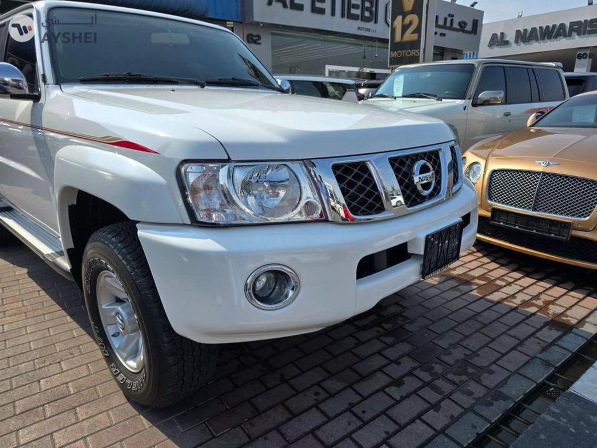 Nissan Patrol Safari Safari 4.8L A/T-4-4
