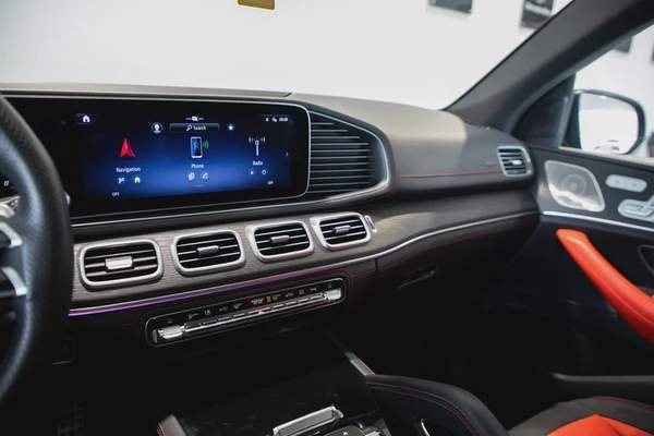 Mercedes-Benz GLE 53 AMG/ Clean Title/ with 2 years warranty and service/ Low mileage /