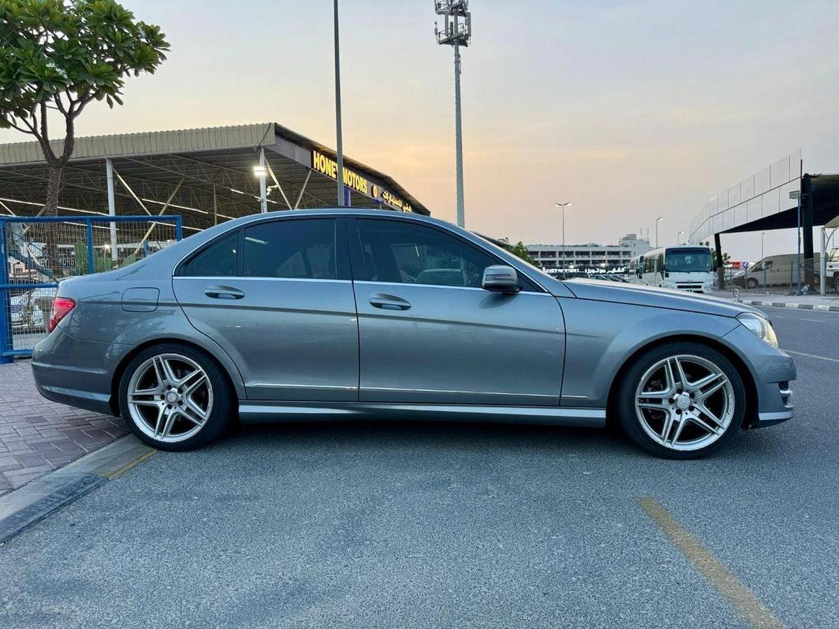 Mercedes Benz C200 C200-4-4