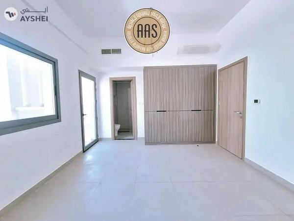 Like Brand New 2bhk Apartment Available With One Month Free 90k