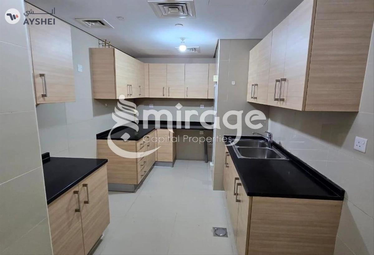 APARTMENT FOR SALE IN OCEAN TERRACE, MARINA SQUARE-4-4