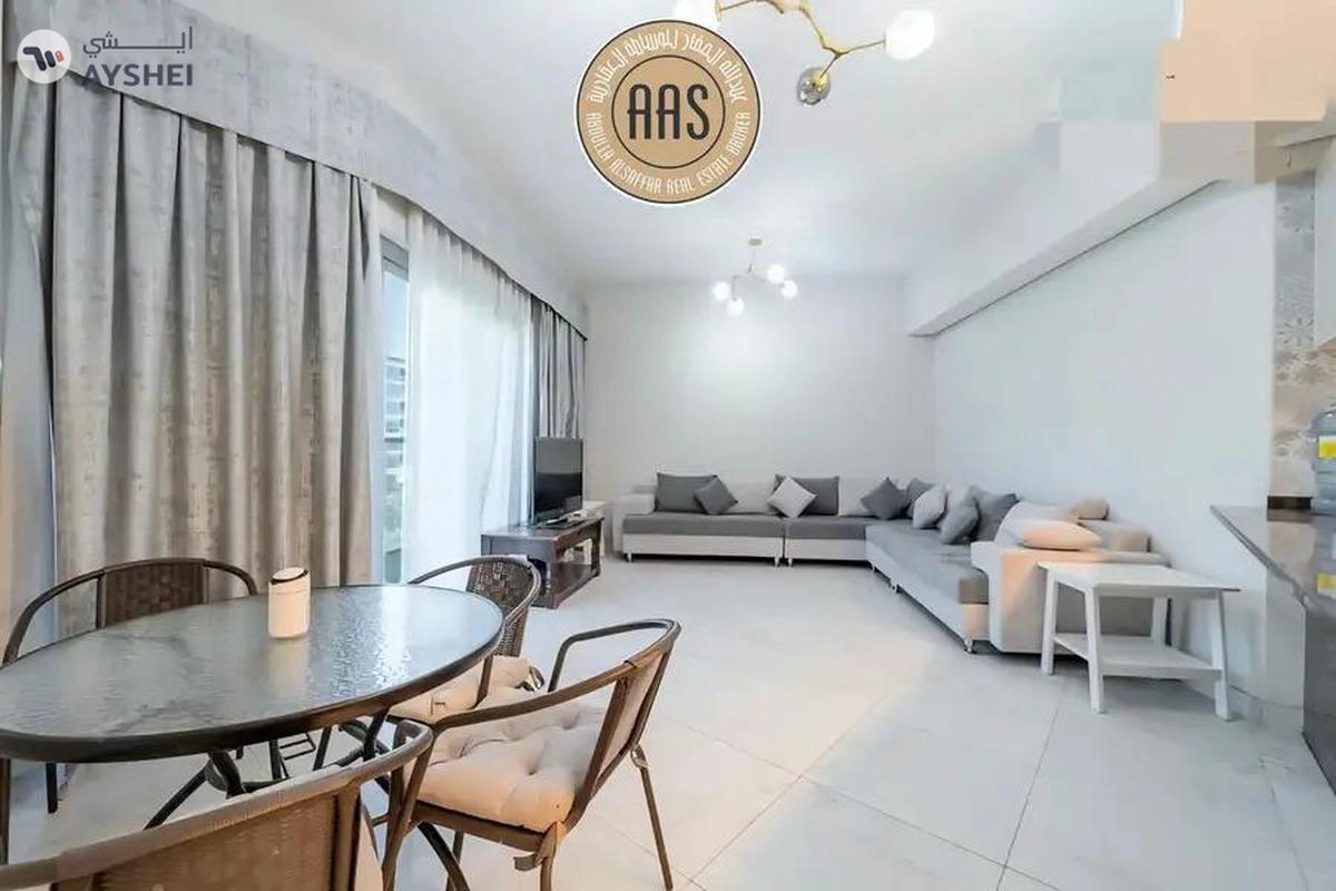 Fully Furnished ! Spacious Apartment ! All Aminities ! Luxurious Apartment-5-5