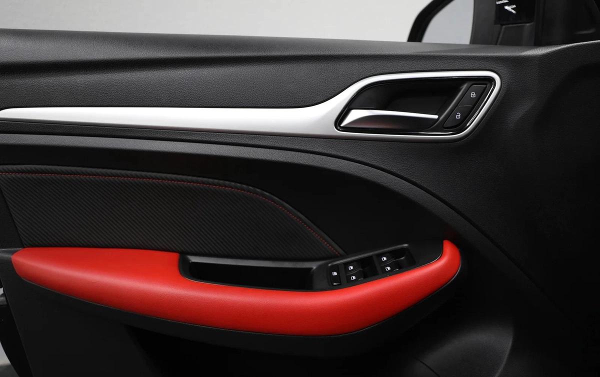 GCC | 1.5L | 625 AED Monthly Installment | Free Insurance and Registration-15-15