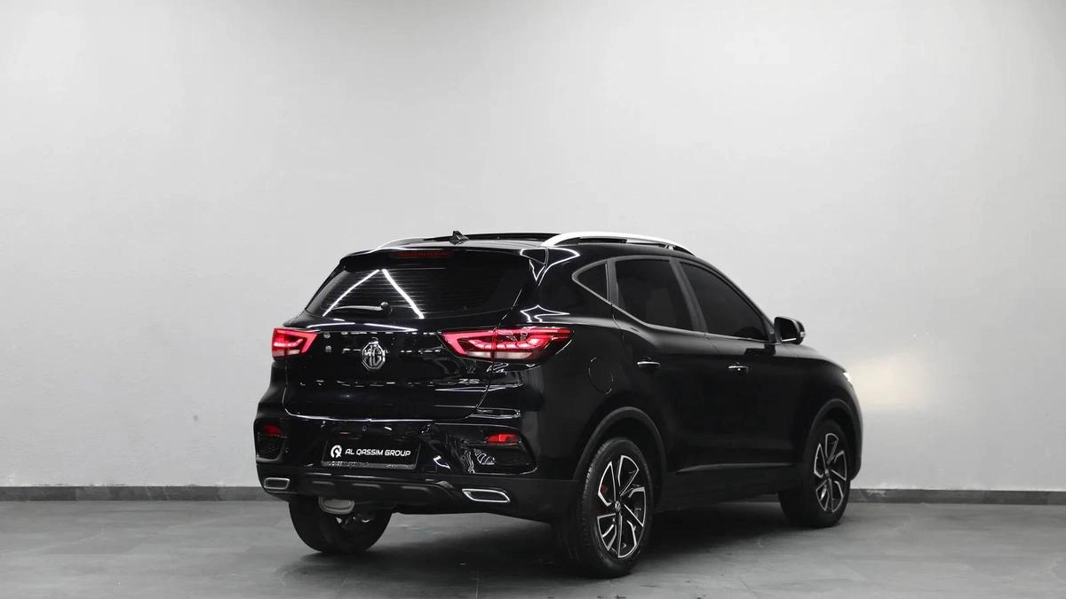 GCC | 1.5L | 625 AED Monthly Installment | Free Insurance and Registration-3-3