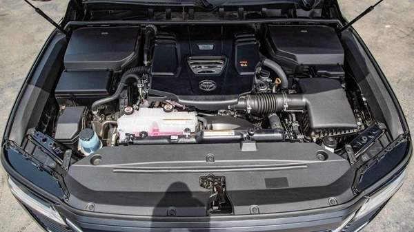 Toyota Land Cruiser GXR2 3.3L