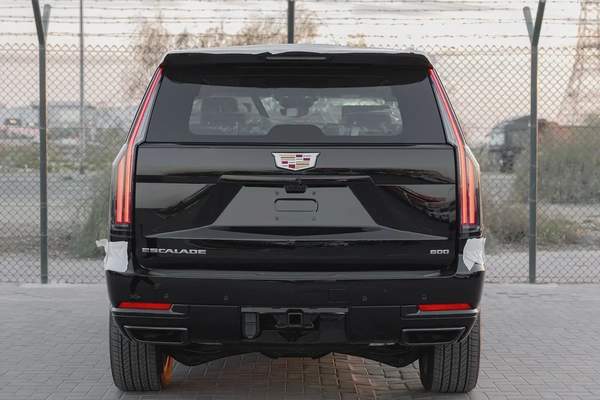 Sport 6.2L AWD Cadillac Escalade Sport - 2025 Brand New (Export)