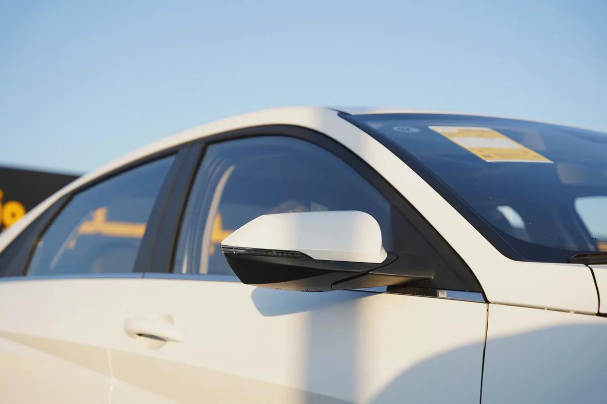HYUNDAI ELANTRA 1.5 CHINESE SPECS MODEL 2025-7-7