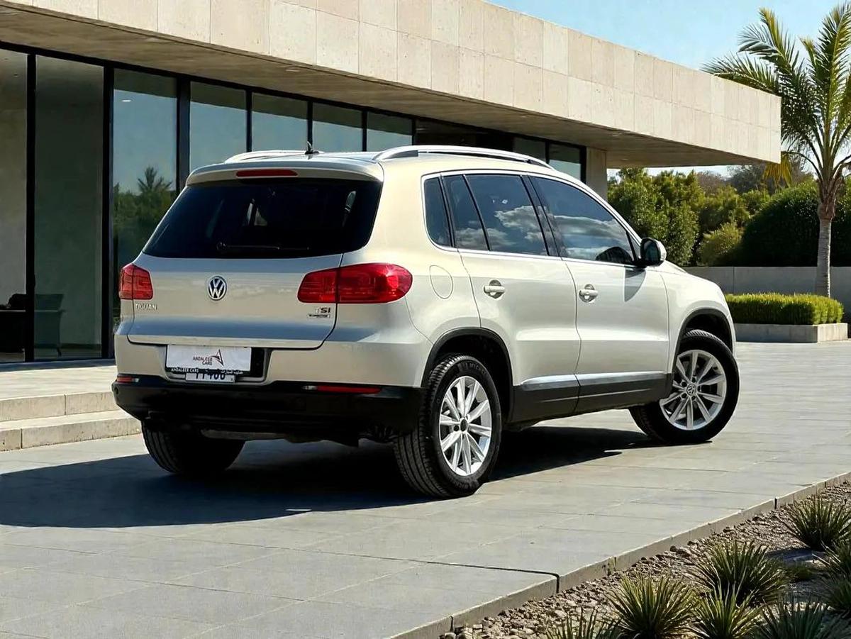 VOLKSWAGEN TIGUAN 1.4L TSI A/T | 2016 | GCC SPECS-16-16