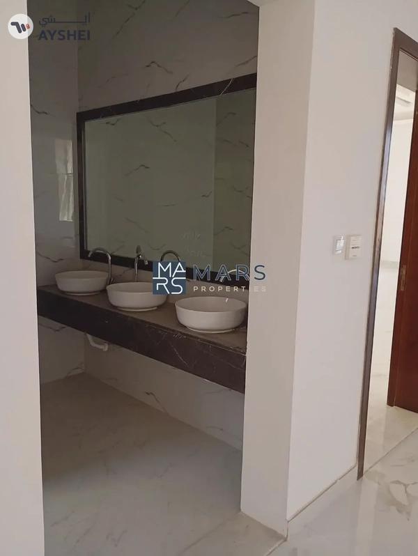 brand-new | luxury | biggest layout | Modern style |