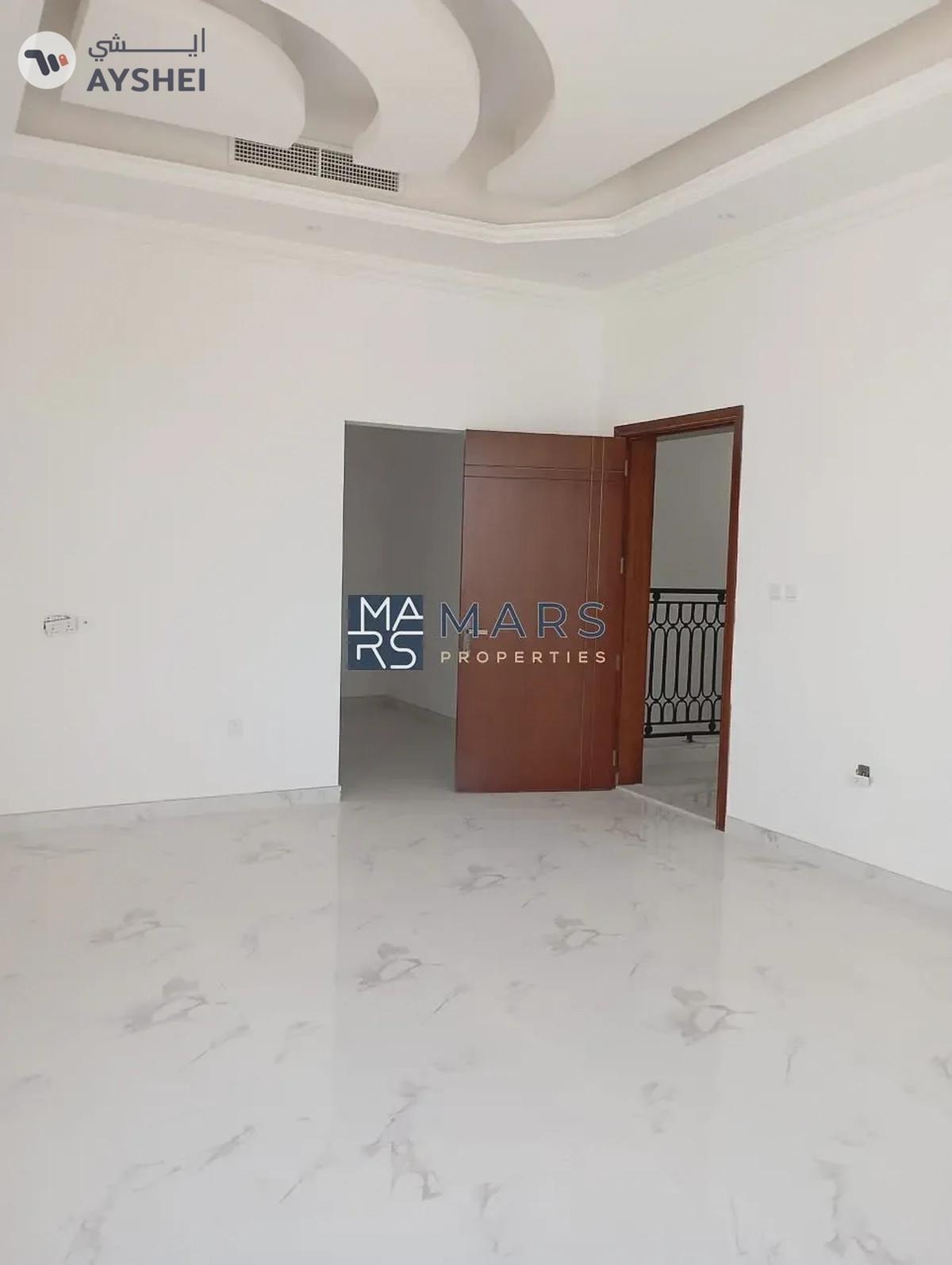 brand-new | luxury | biggest layout | Modern style |-1-portrait