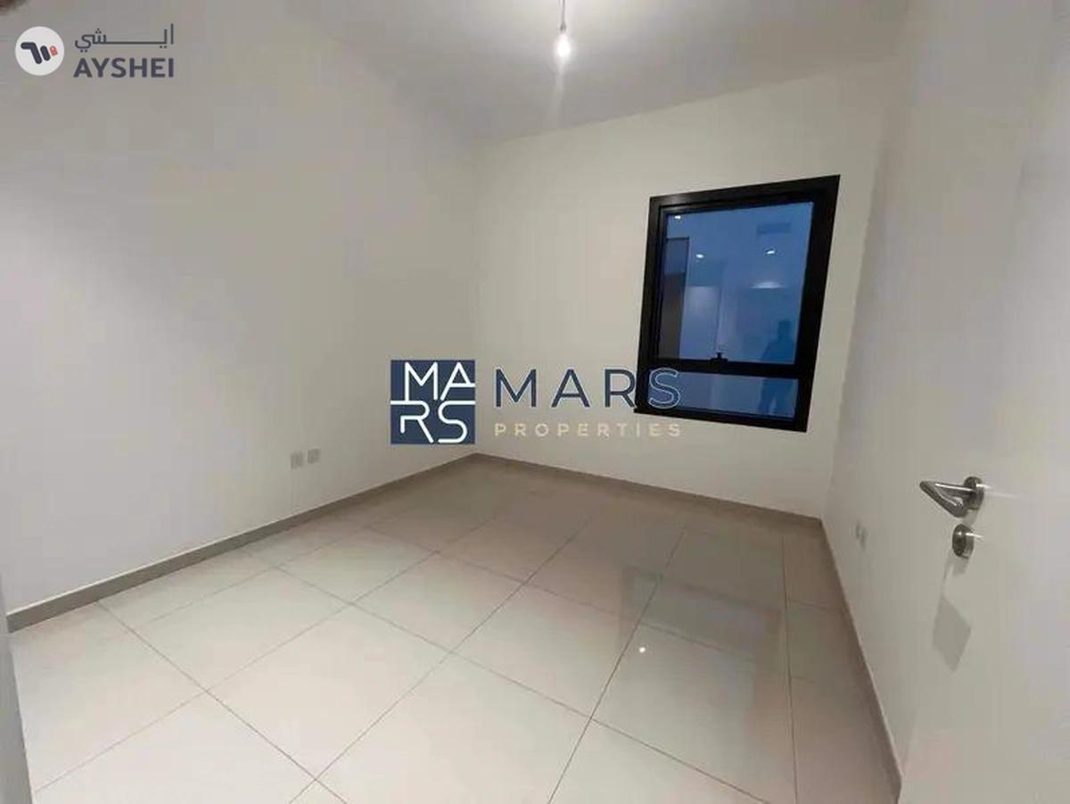 Luxury 3 bedrooms ready to move in Nasma residence just only 1,525,000 AED-4-4