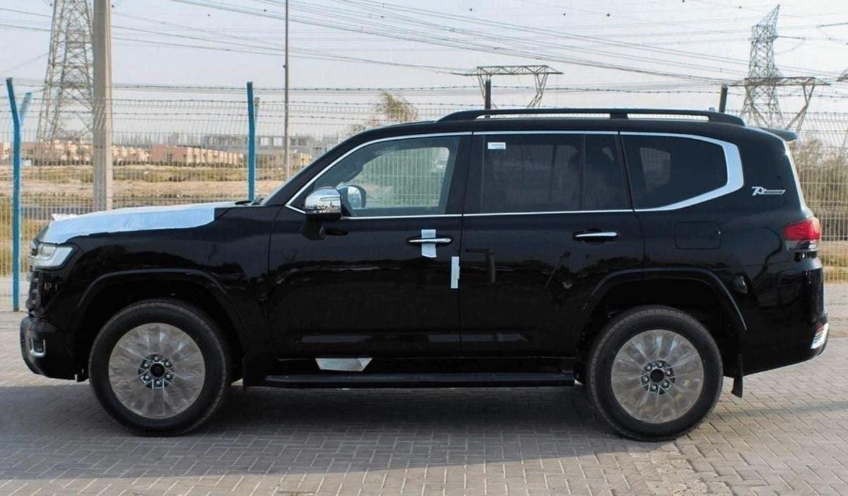 Toyota Land Cruiser LAND CRUISER VXR 3.5L PETROL 2024-6-6