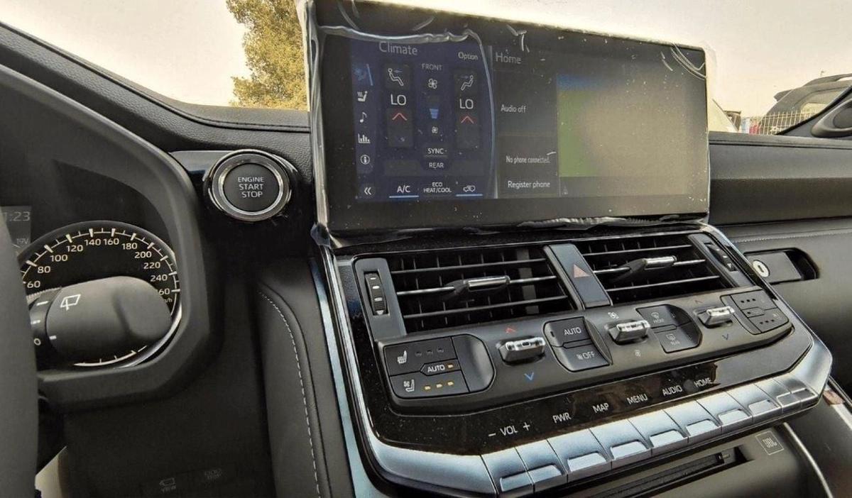 Toyota Land Cruiser LAND CRUISER VXR 3.5L PETROL 2024-9-9