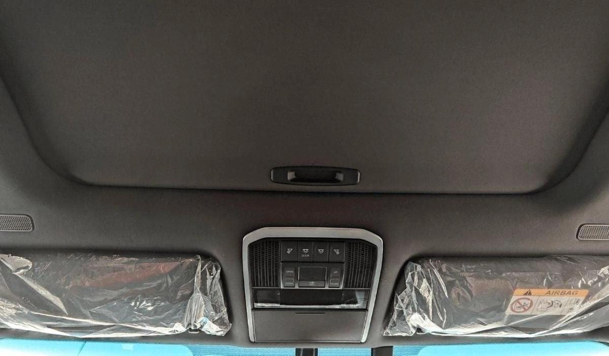 Toyota Land Cruiser LAND CRUISER VXR 3.5L PETROL 2024-14-14
