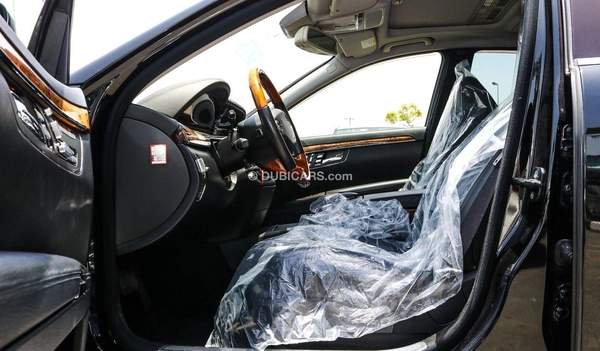 Mercedes Benz S500