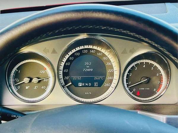 BENZ GLK300 | 2011 | MINT CONDITION | FRESH JAPAN IMPORT