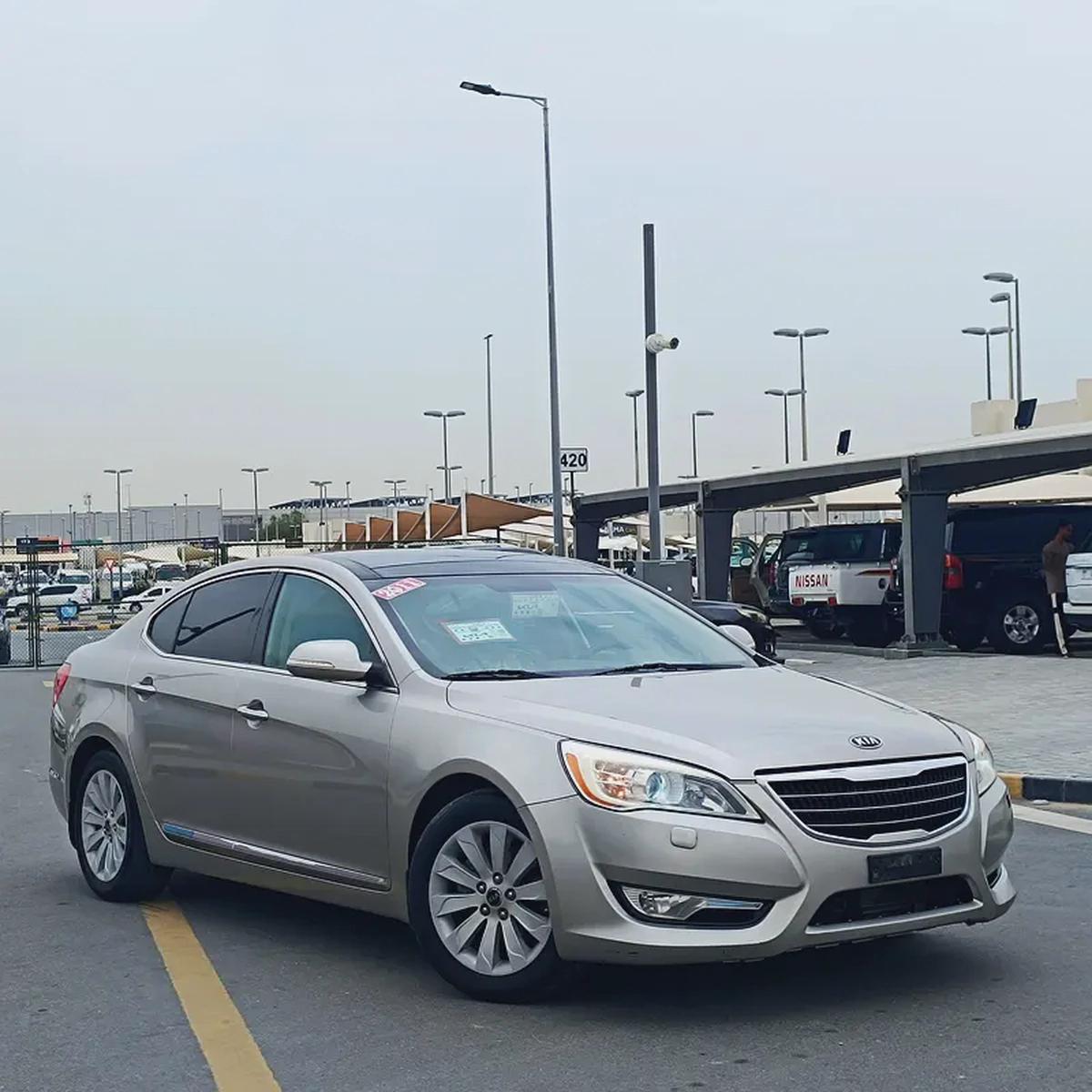 Kia Cadenza Lambda 2011 - GCC Specs - Reliable Sedan-0-0