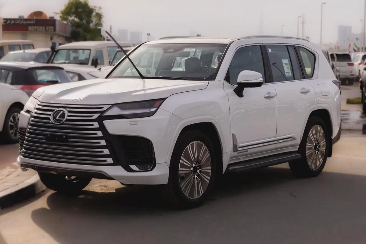 2025 Lexus LX 700h Signature - GCC Specs - Brand New-0-0