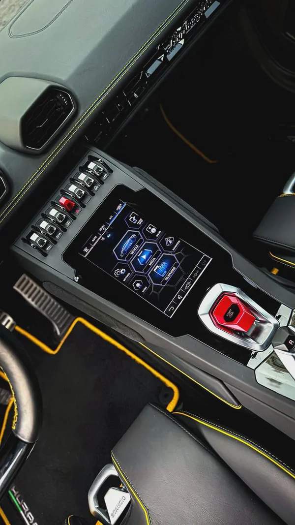 2023 | Lamborghini Huracan Evo Coupe | Low Mileage | Warranty | V10