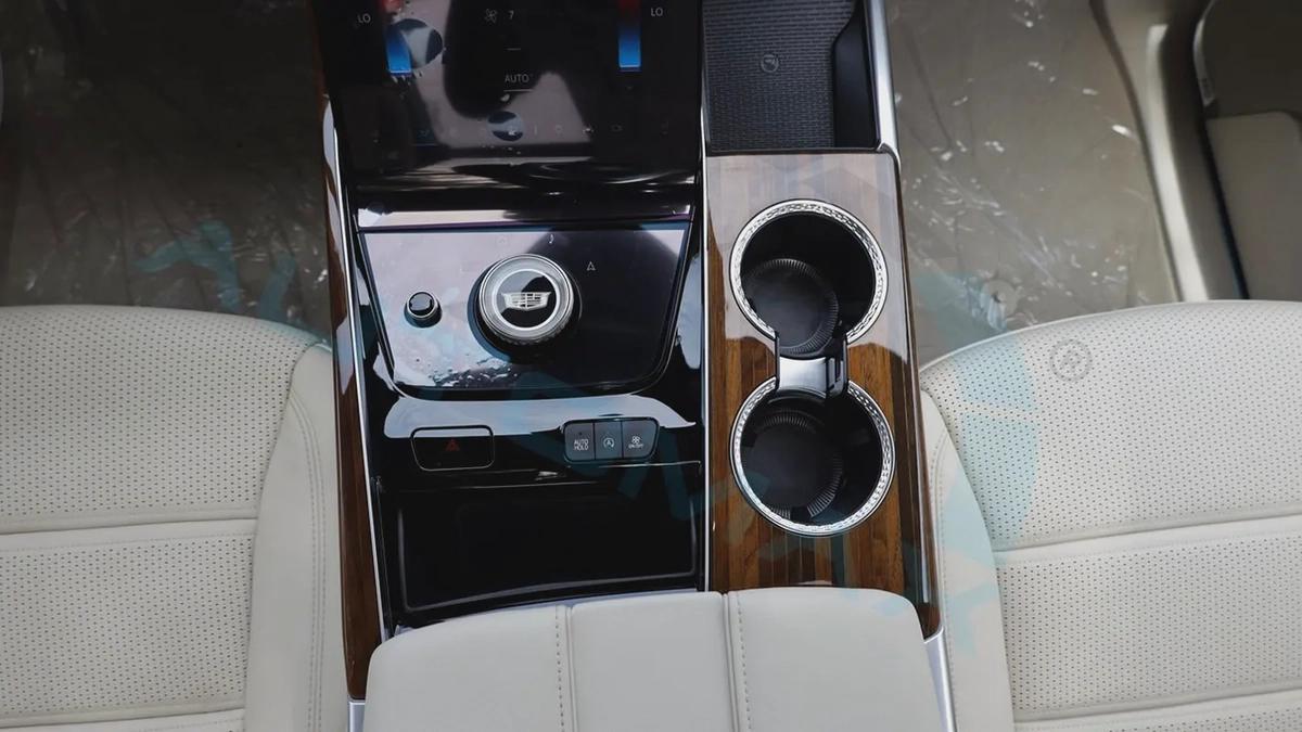 ( Only For Export ) 2025/2025 Cadillac Escalade 600 Sport Platinum V8 6.2L BRAND NEW-12-12