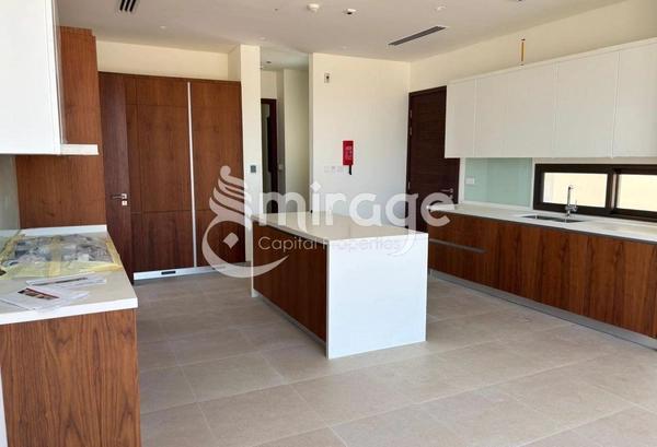 Premium Finishes | 5BR Villa | Souk Al Jubail