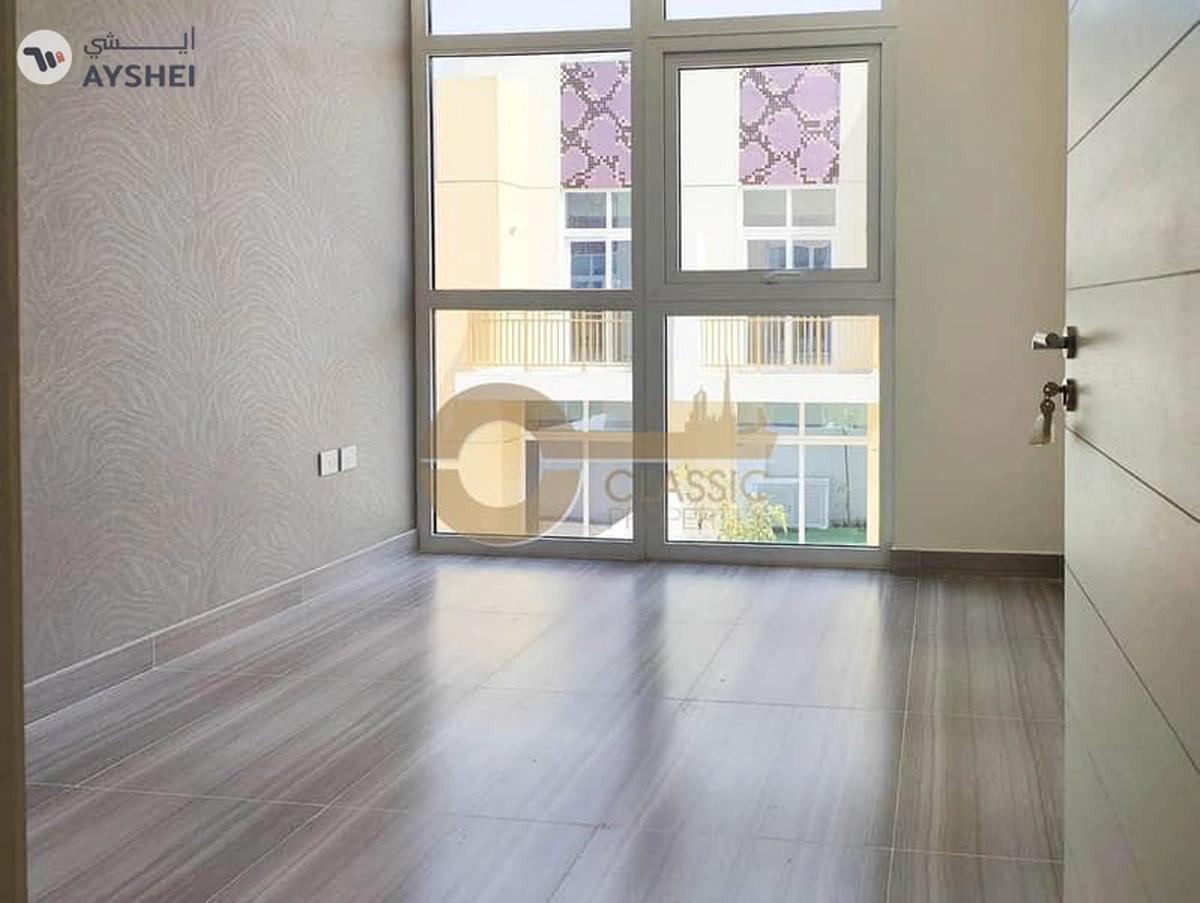 3BR| Ample Storage |Roof Access | Under Warranty-9-9