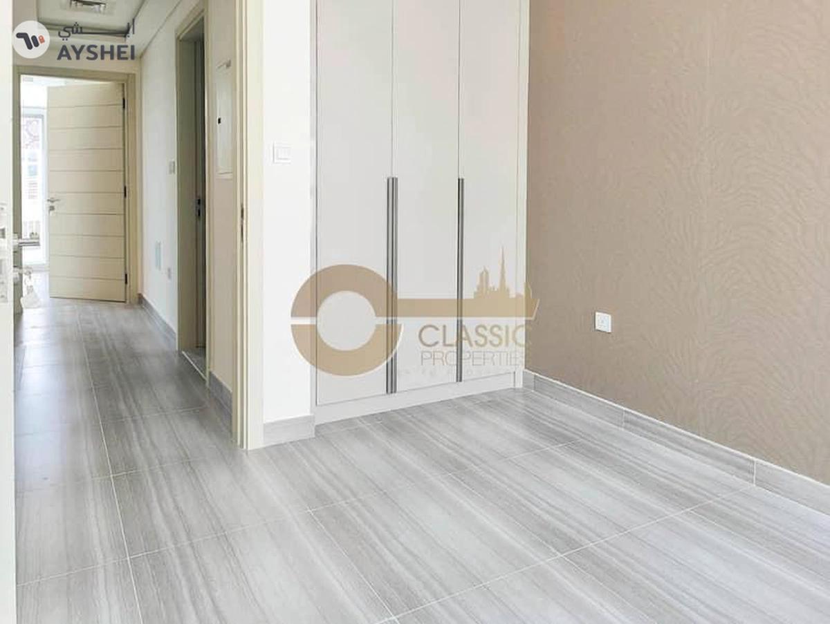 3BR| Ample Storage |Roof Access | Under Warranty-12-12