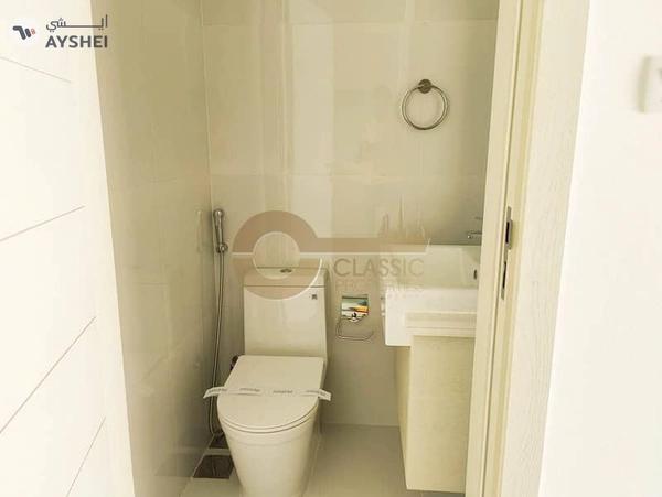 3BR| Ample Storage |Roof Access | Under Warranty