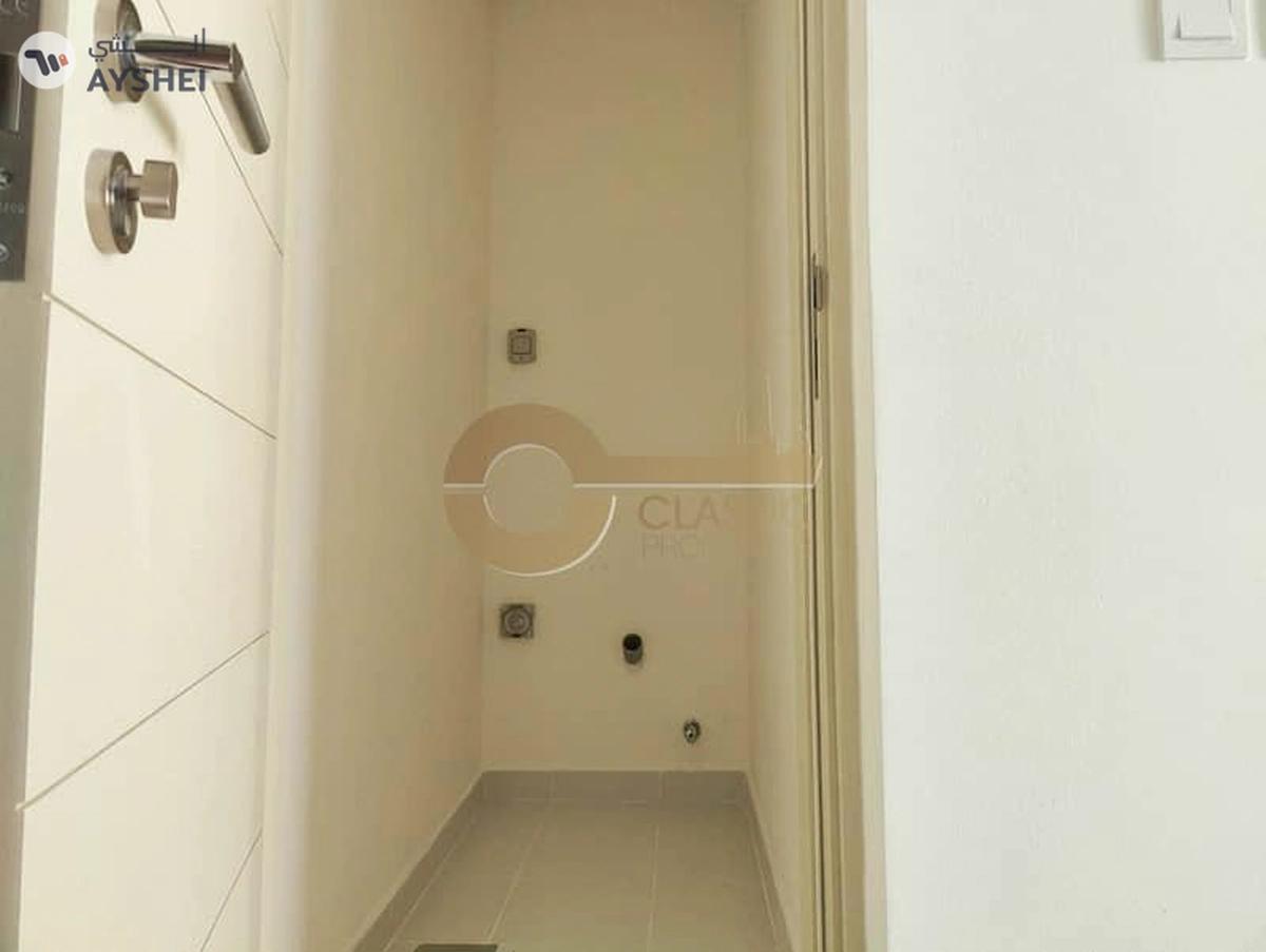 3BR| Ample Storage |Roof Access | Under Warranty-14-14