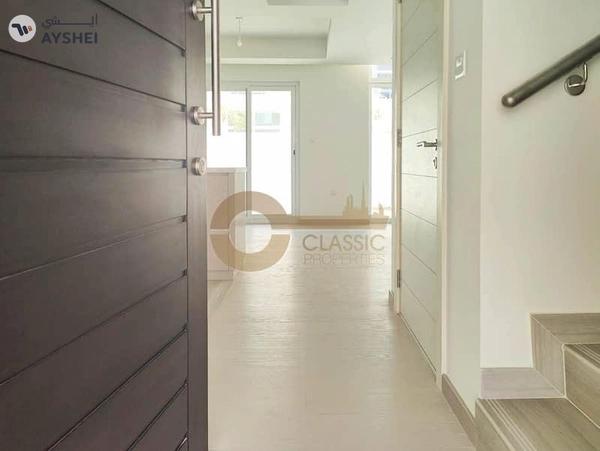 3BR| Ample Storage |Roof Access | Under Warranty