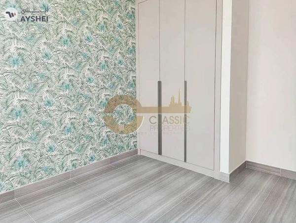 3BR| Ample Storage |Roof Access | Under Warranty