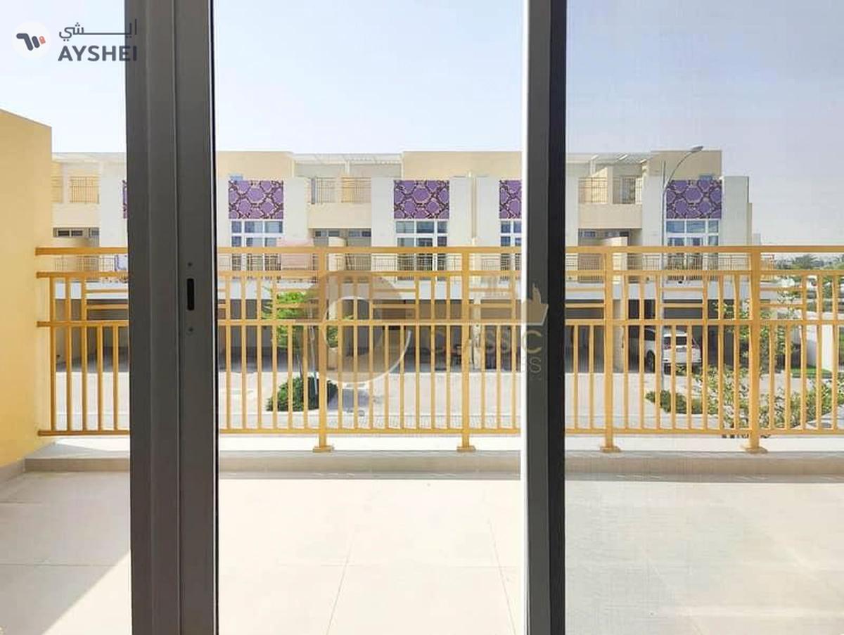 3BR| Ample Storage |Roof Access | Under Warranty-6-6