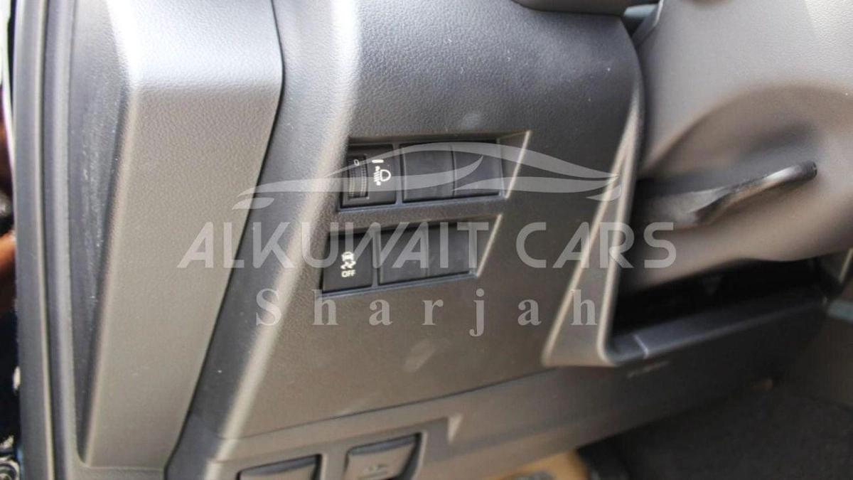Toyota Land Cruiser LC300 GXR 4.0P AT MY2025 – BLACK-8-8