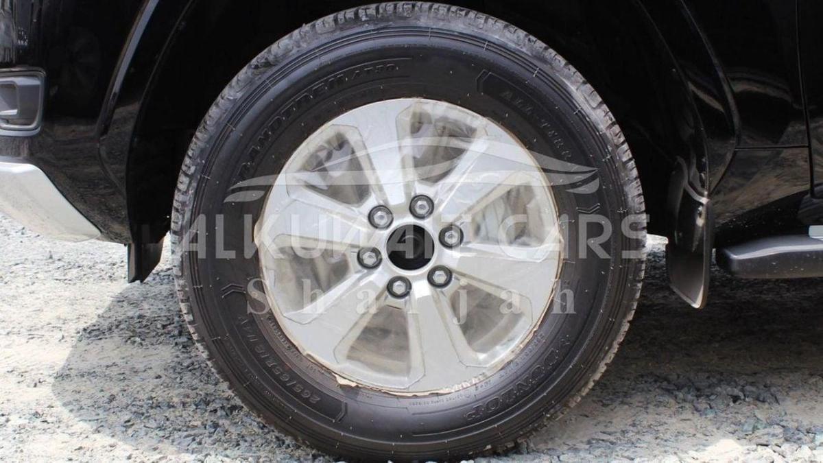 Toyota Land Cruiser LC300 GXR 4.0P AT MY2025 – BLACK-13-13