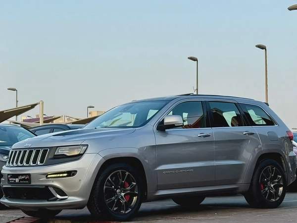 Jeep SRT, 2015 GCC, fully loaded, in very good condition.