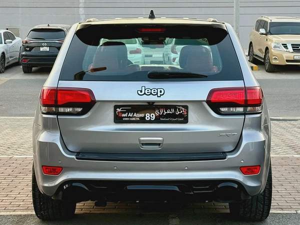 Jeep SRT, 2015 GCC, fully loaded, in very good condition.