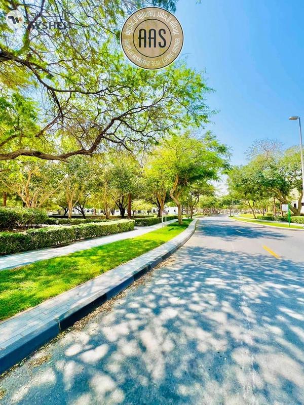 One Month Free ! Luxurious Brand new Building ! Closed To Metro ! With All Aminities ! Ready to Move